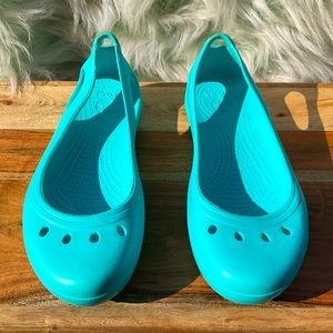 NWOT CROC Kadee Flat Sz. 8